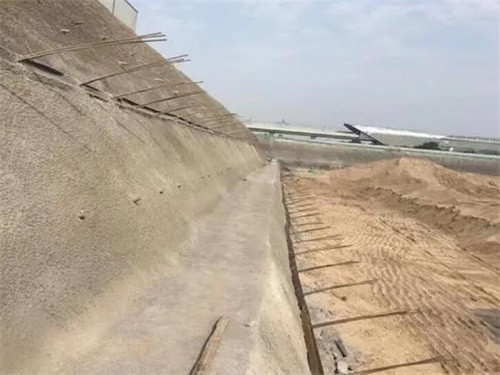 黔南河道边坡加固